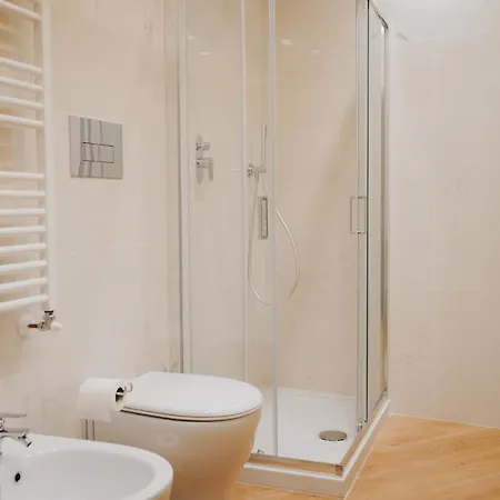 Exclusive In Piazza Italia In *