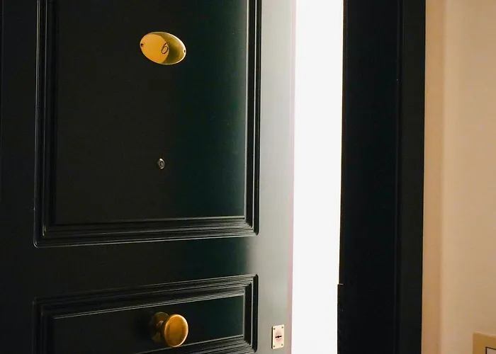 Апартаменты Exclusive In Piazza Italia In *